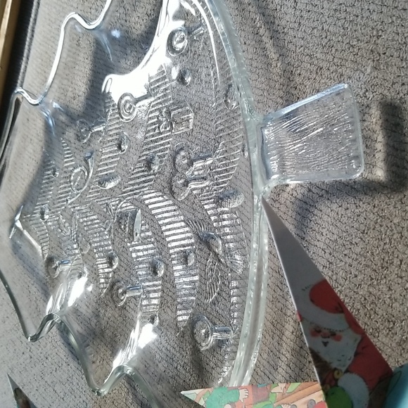 Vintage Glass Christmas Platter, Christmas Tree Platter, 12 Days of Christmas - Picture 3 of 4